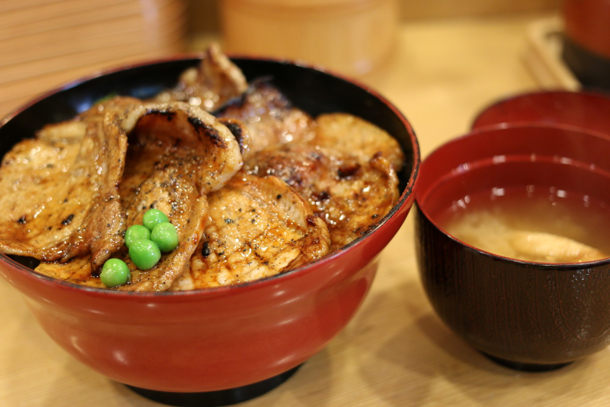 帯広豚丼